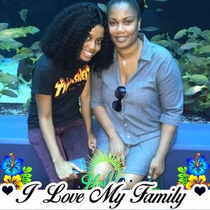 Meet your Posher, Myra